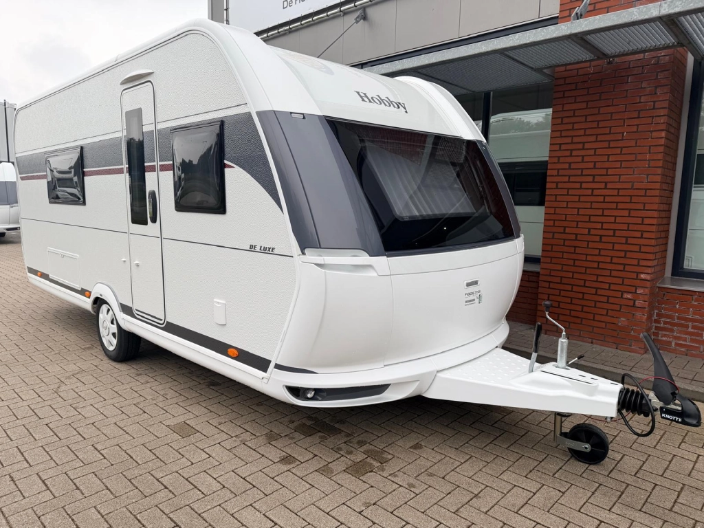 Hobby De Luxe 495 WFB MODEL 2027
