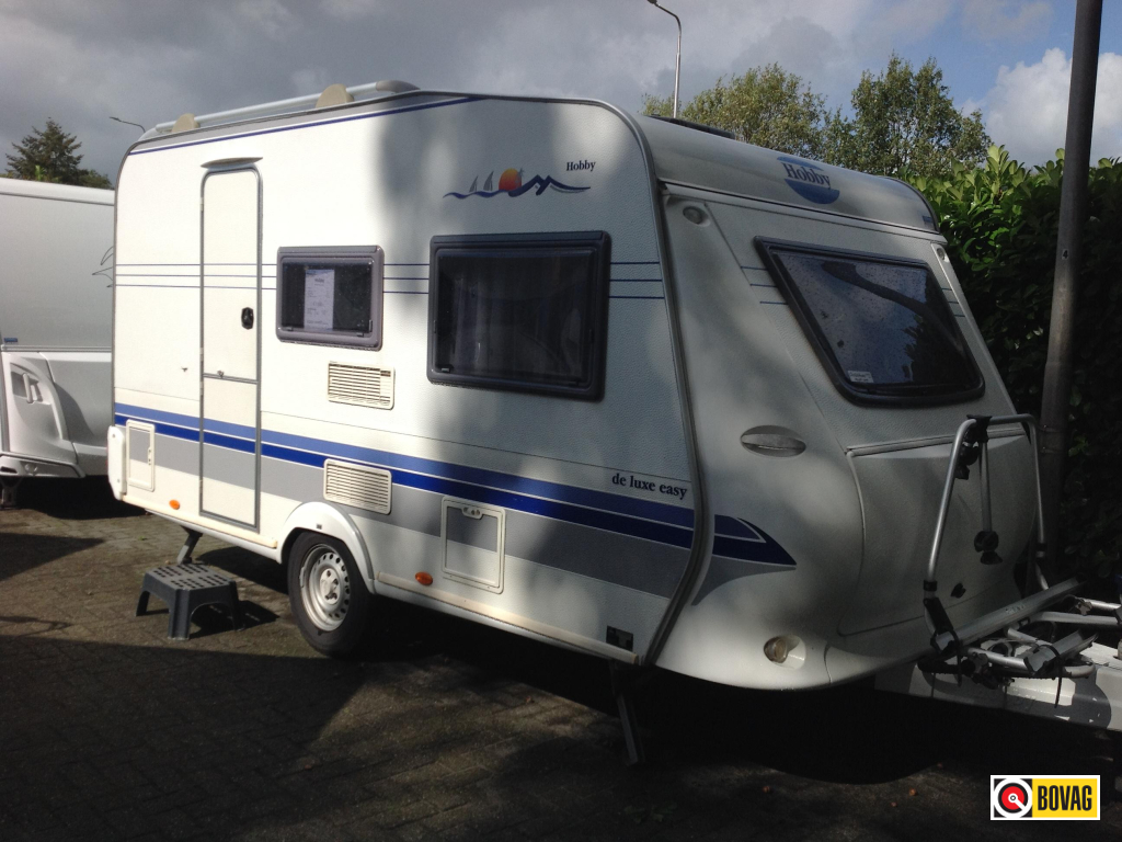 Hobby De luxe Easy 400 SF