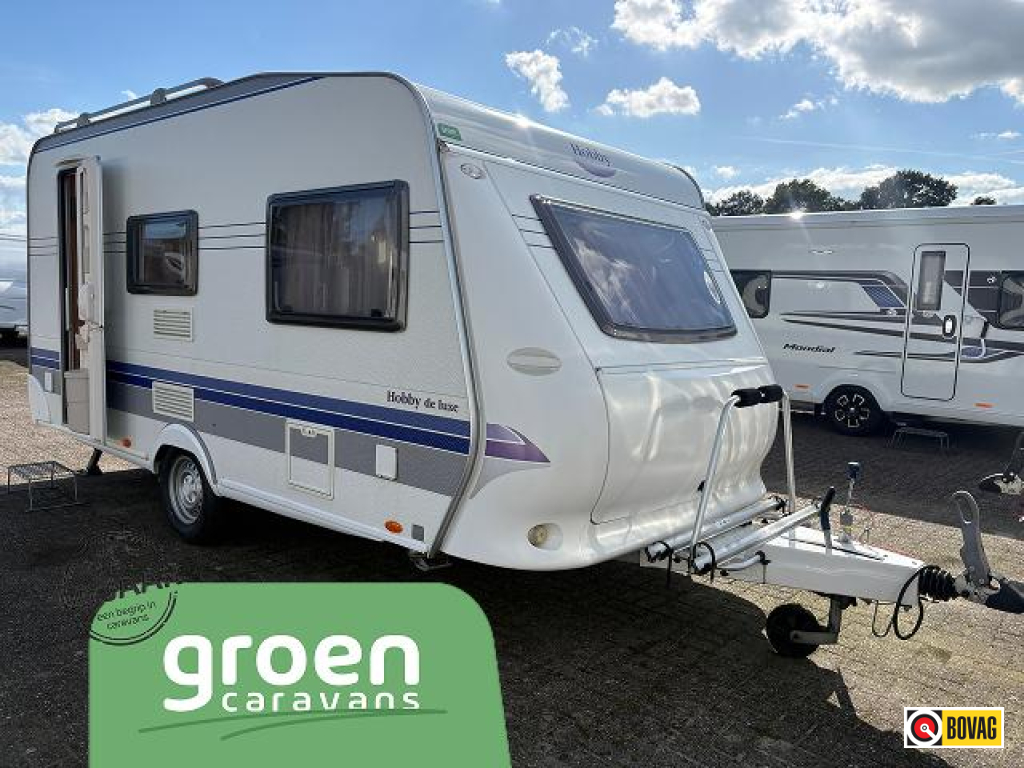 Hobby De Luxe 440 SF Mover / voortent