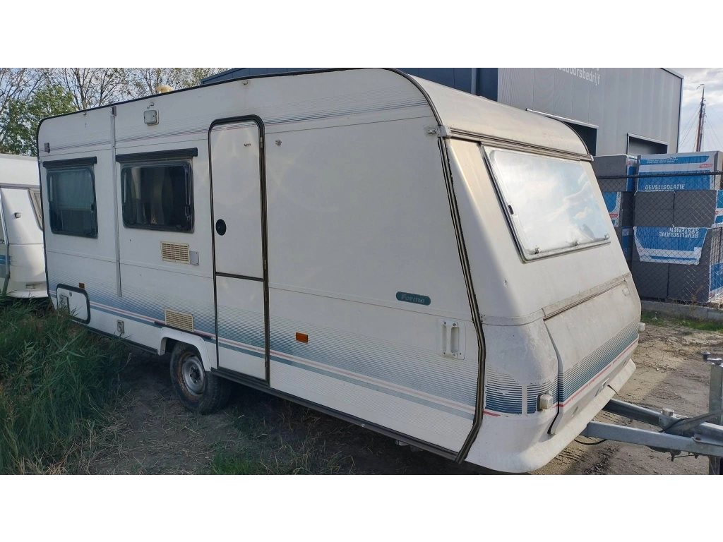 Adria Forma 470