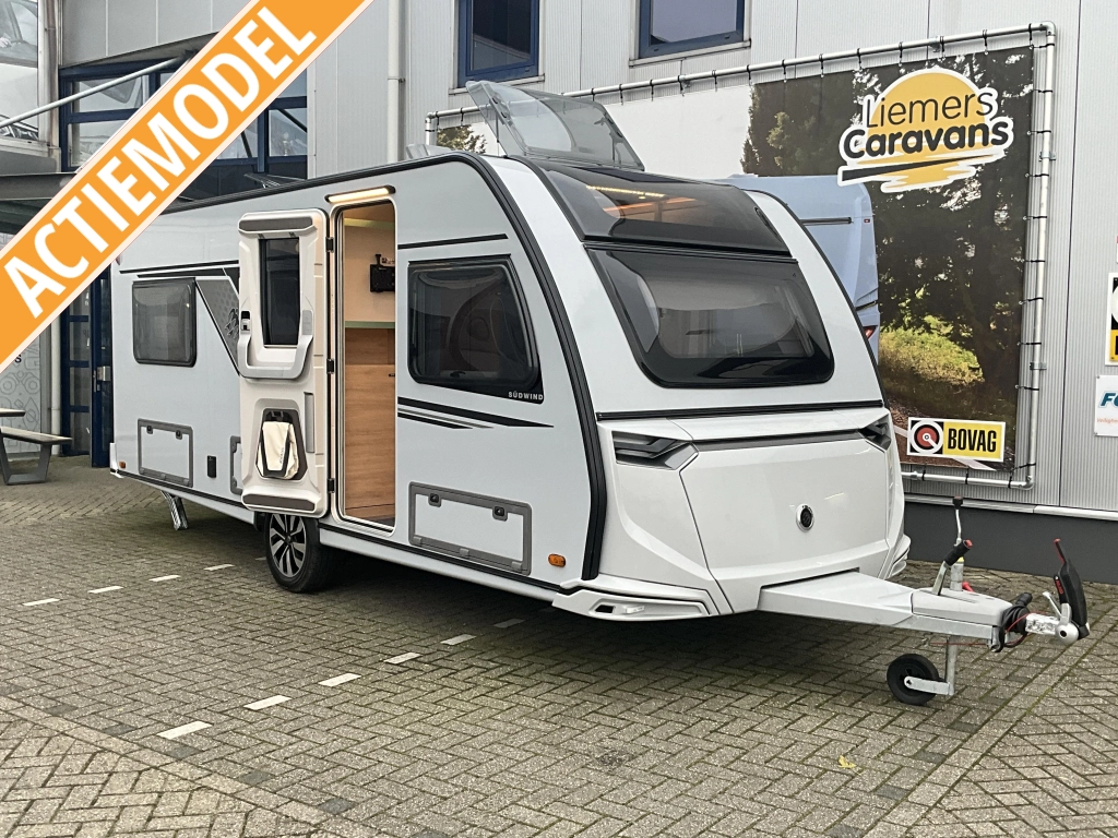 Knaus Sudwind Black Selection 540 UE ENKELE BEDDEN-XL KOELKAST
