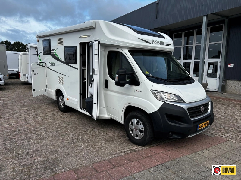 Forster T 659 EB SLECHTS 5.500 km gelopen