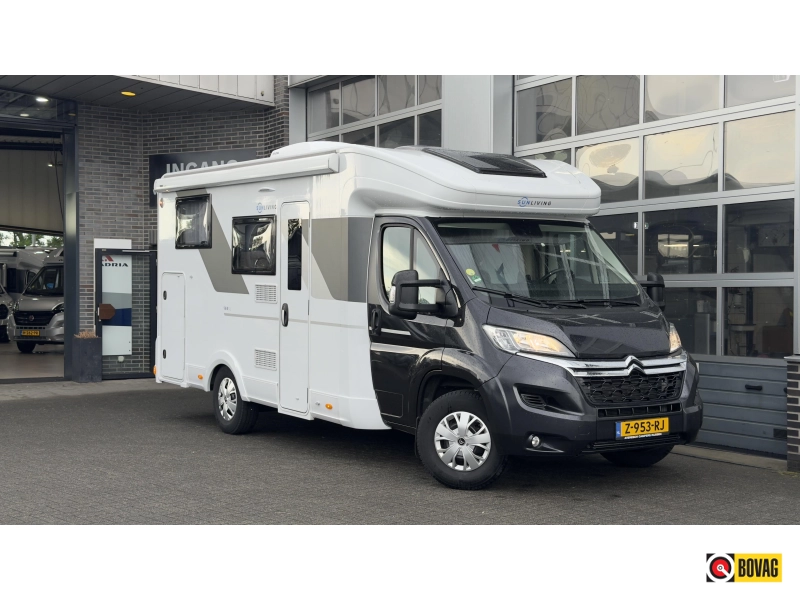 Sun Living S 65 SL Handgeschakeld