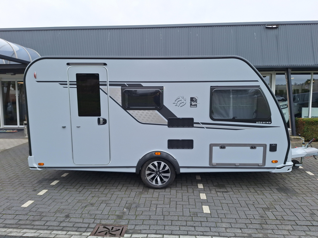 Knaus Sudwind Black Selection 420 QD NIEUW 2026 MODEL