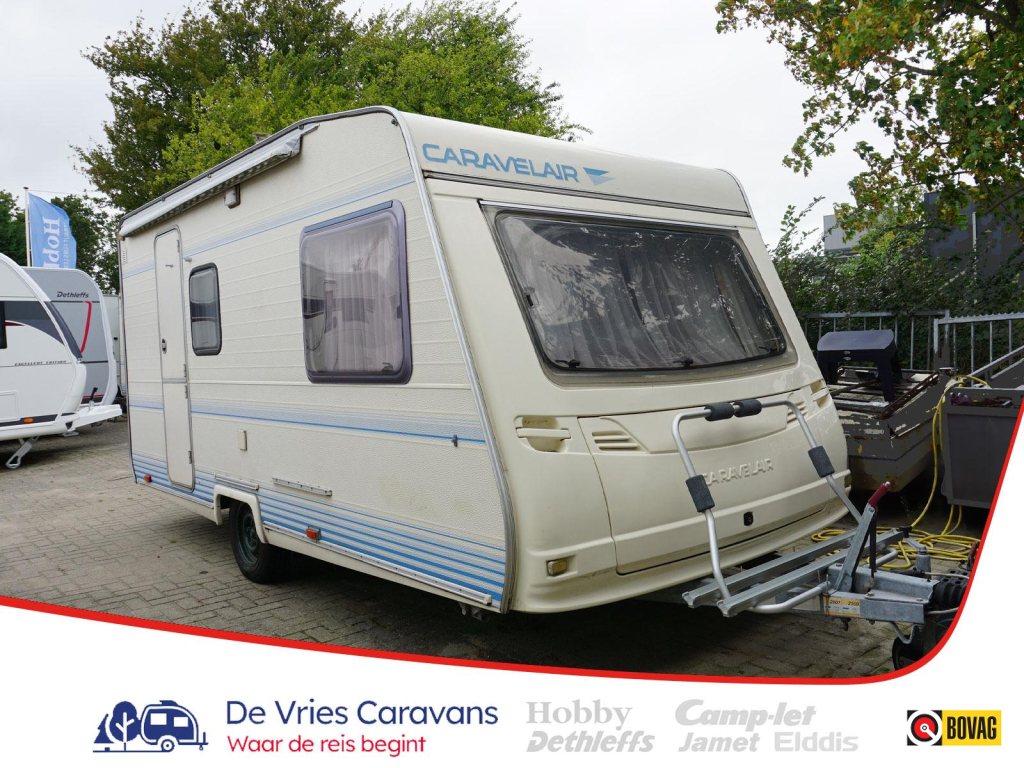 Caravelair Odysea 460 voortent Dorema President