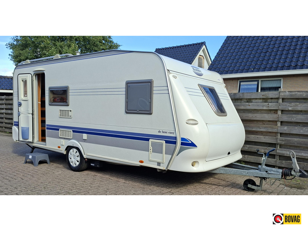 Hobby De luxe Easy 500 KMFE incl. mover en voortent !