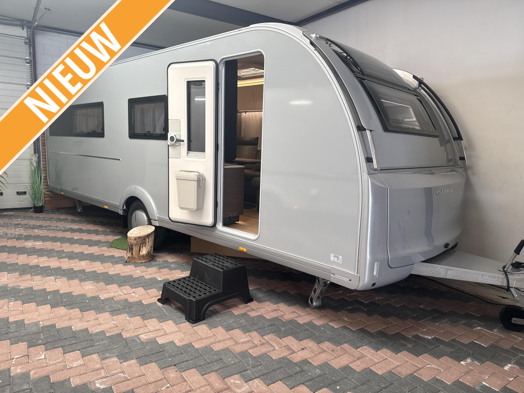 Adria Alpina 663 HT Nieuw Nu in de showroom