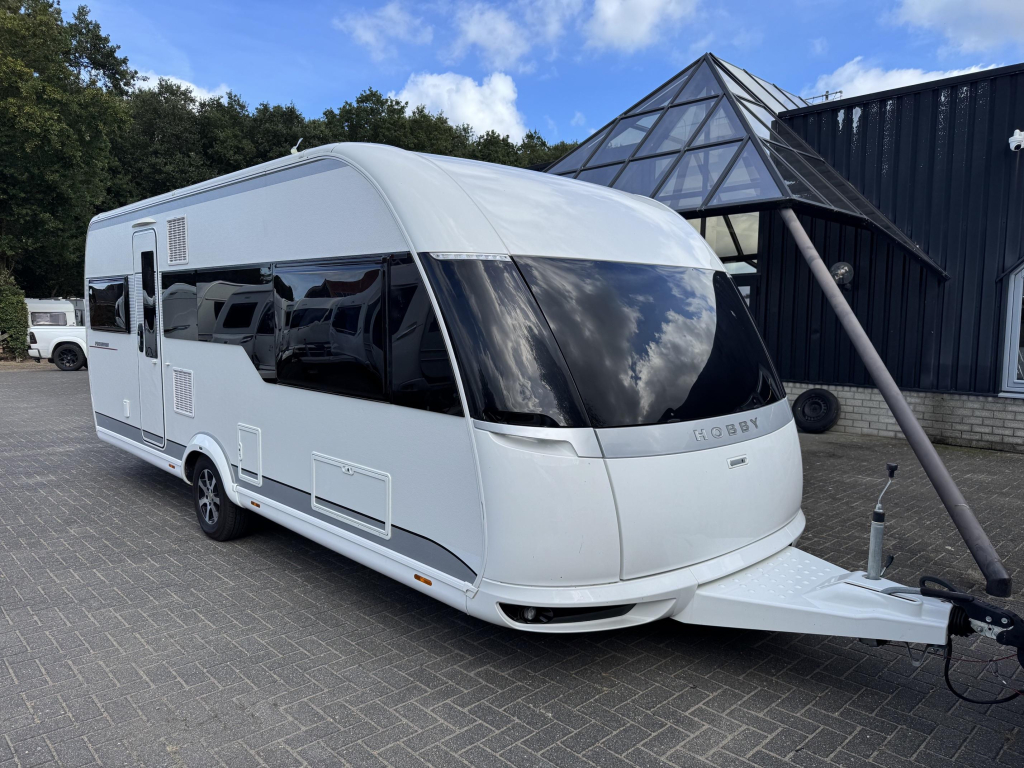 Hobby Premium 560 UL 2018 | Enkele bedden