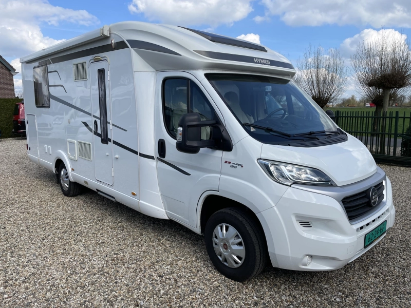 Hymer Tramp CL 698 Queensbed & Hefbed