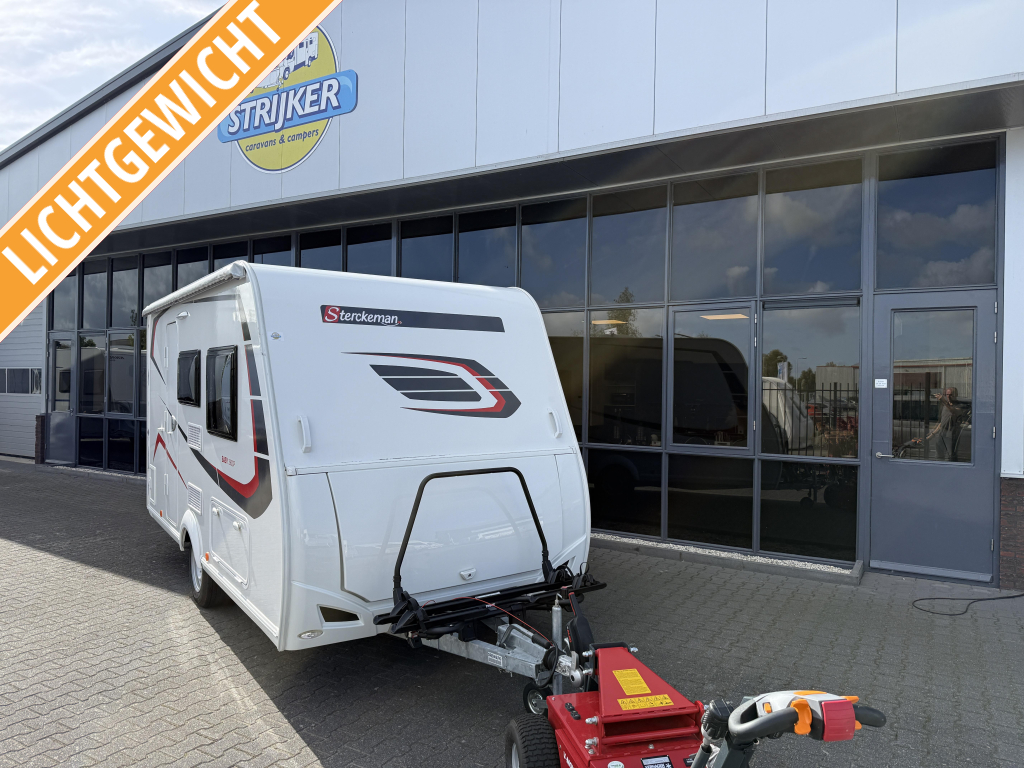 Sterckeman Easy 390 CP Bed + Zit + WC 827kg 2026