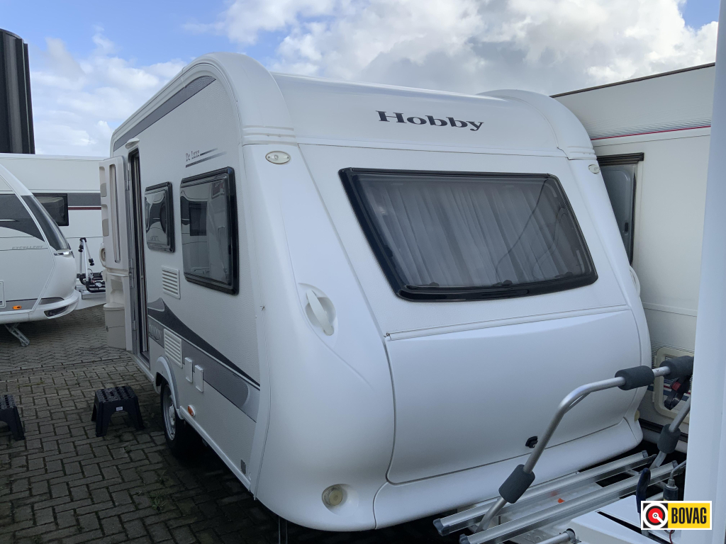 Hobby De Luxe 400 SF