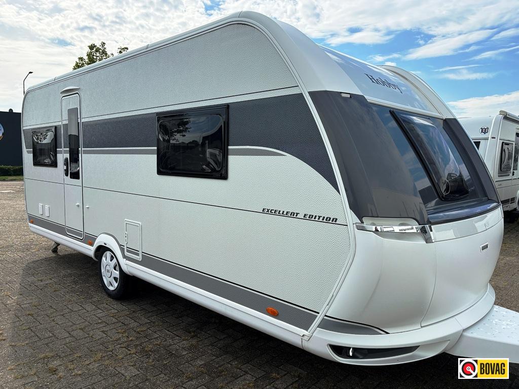 Hobby Excellent Edition 540 UFF met queensbed