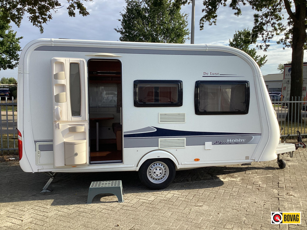 Hobby De Luxe 400 SF