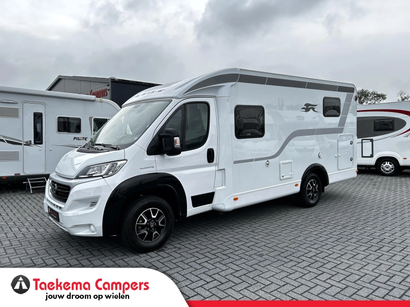 Laika Compact V 9 Enkele-bedden/6.60m/2021