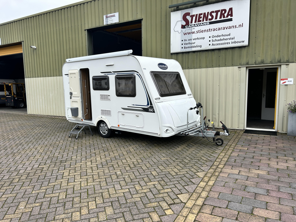 Caravelair Antares Style 390 Vast bed Mover THULE