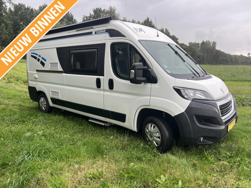 Peugeot Boxer 600 2018 Enkele Lengtebedden