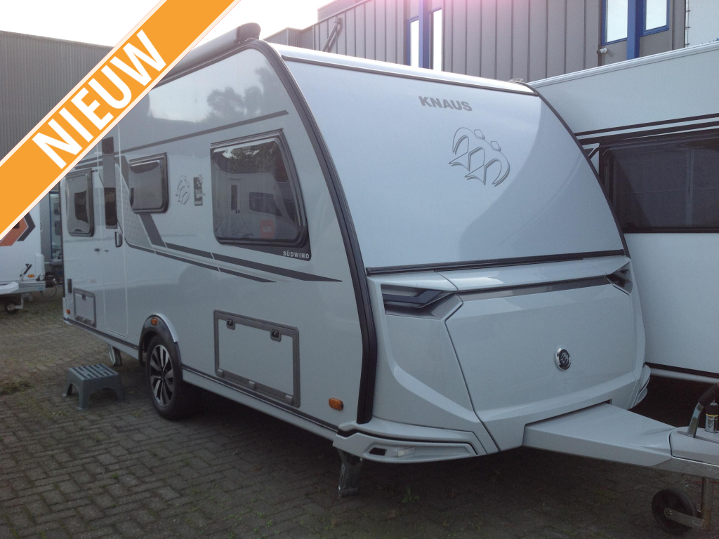 Knaus Sudwind Black Selection 460 EU E-Power