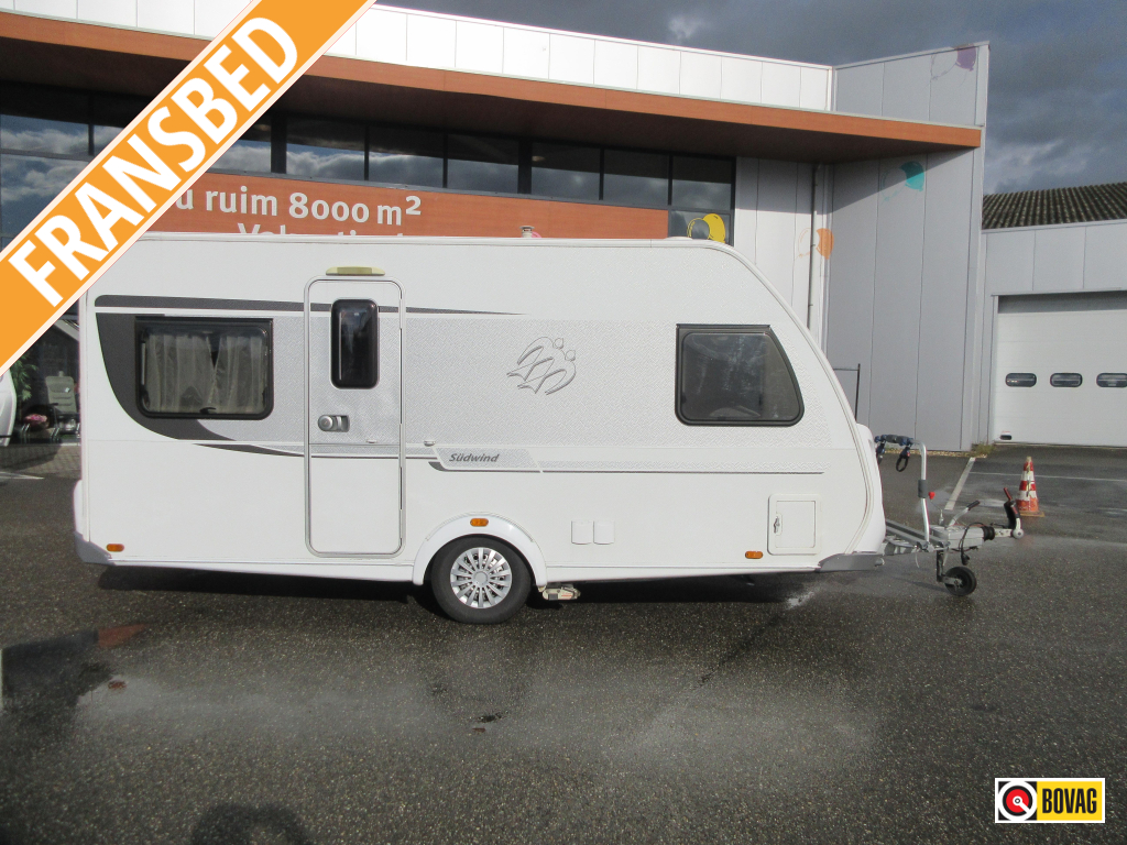 Knaus Sudwind 450 FU MOVER EN VOORTENT