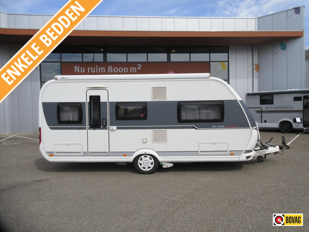 Hobby De Luxe 495 UL MET VASTE LUIFEL EN MOVER
