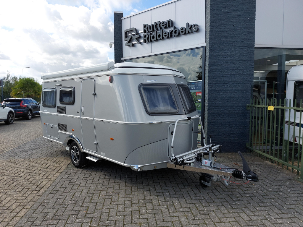Eriba Touring 530 Silver Edition