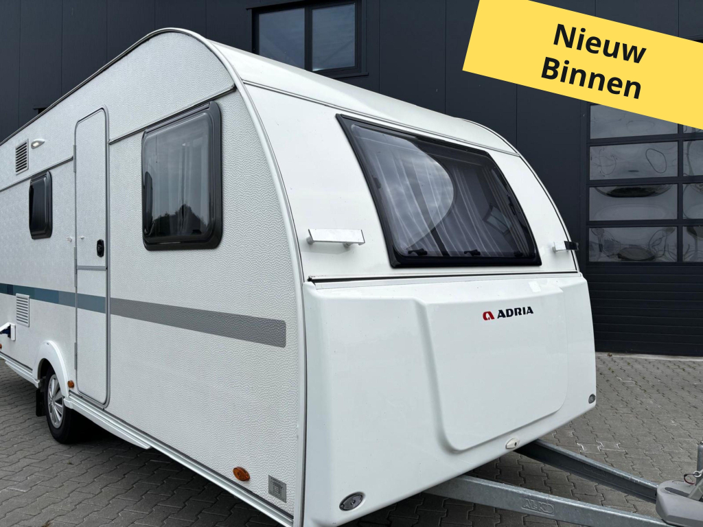 Adria Aviva 522 PT 3 Bedden uitvoering