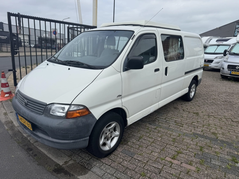 Toyota ProAce Hiace buscamper automaat