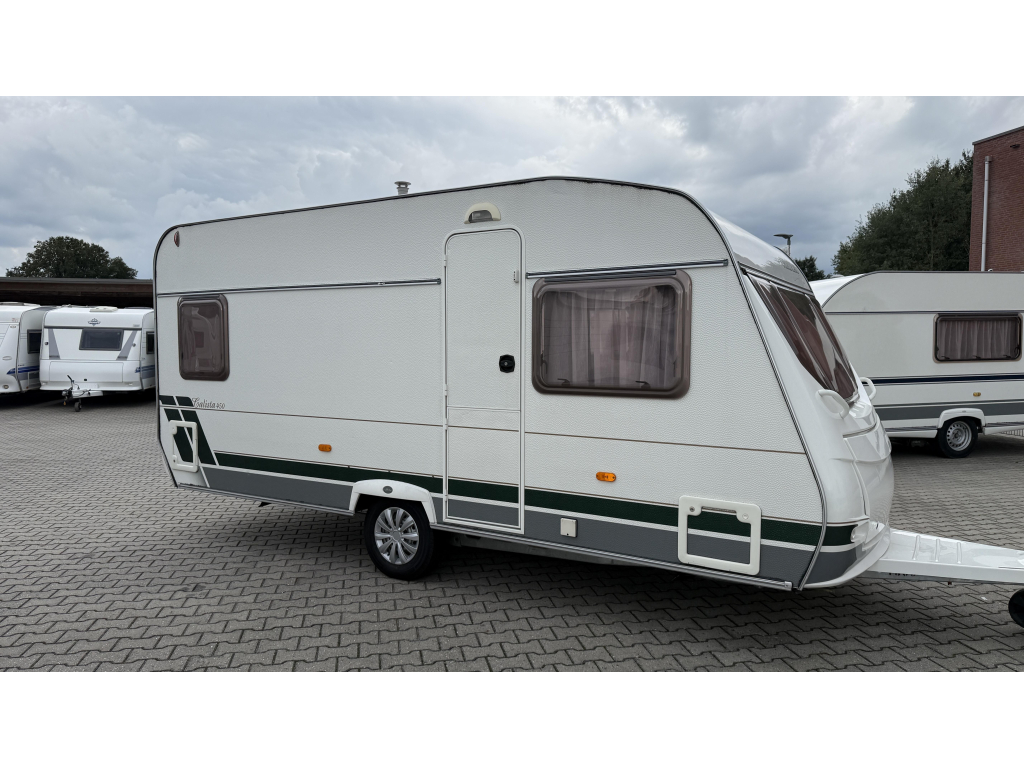 Chateau Calista 450 FHU frans bed rondzit toilet