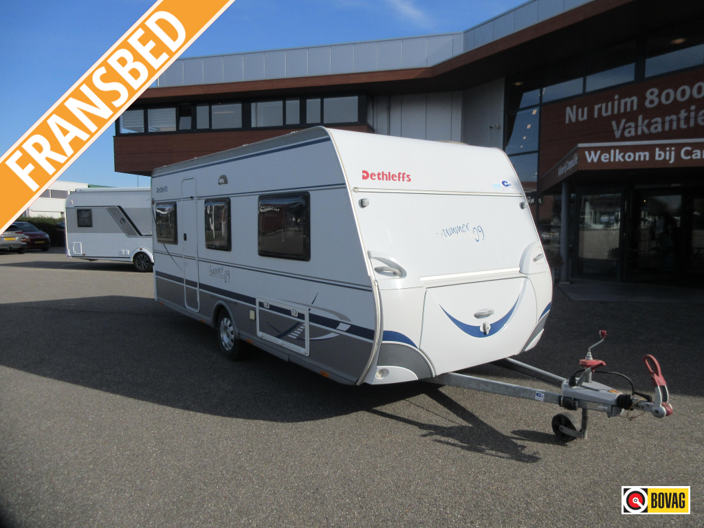 Dethleffs Camper 500 DB ZEE VAN RUIMTE - EN MOVER