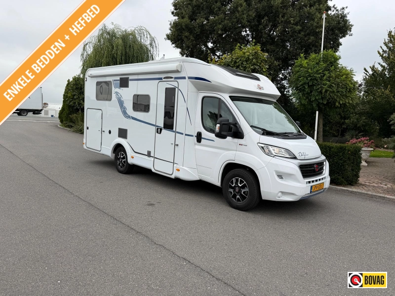 Bürstner Delfin 690 G Permanente jaarstalling