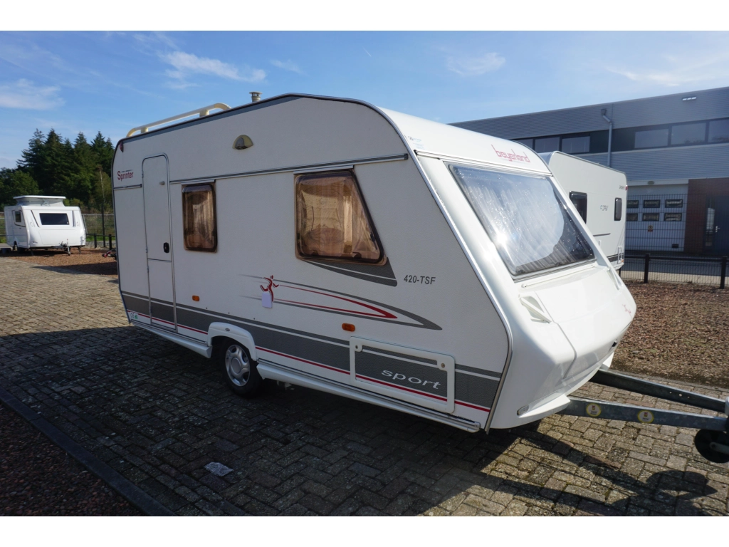 Beyerland Sprinter Sport 420 TSF + MOVER + VOORTENT
