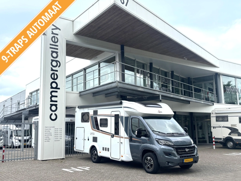 Bürstner Lyseo TD Limited 690 G ENKELE BEDDEN + HEFBED