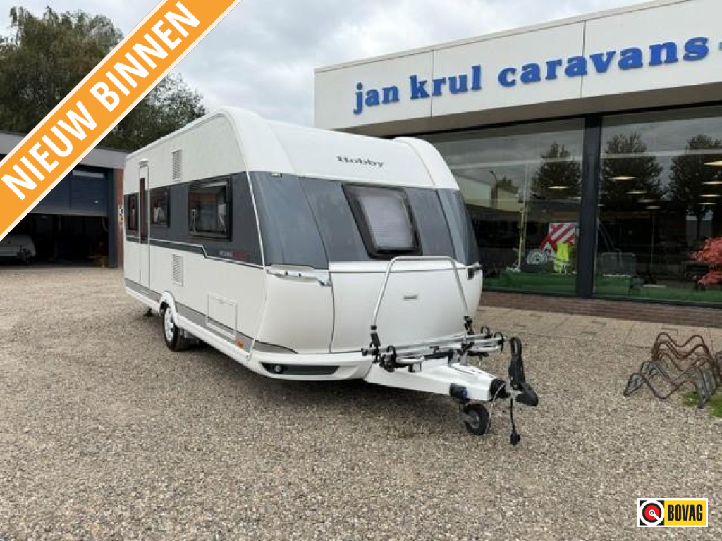 Hobby De Luxe Edition 495 UL mover voortent fietsenrek