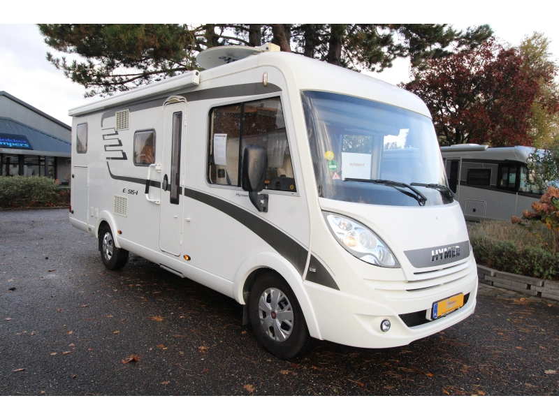 Hymer Exis-i 588 *2x1 persoons+hefbed*