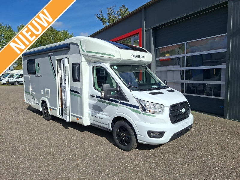 Chausson 798 Titanium Line luxe met ruim queensbed