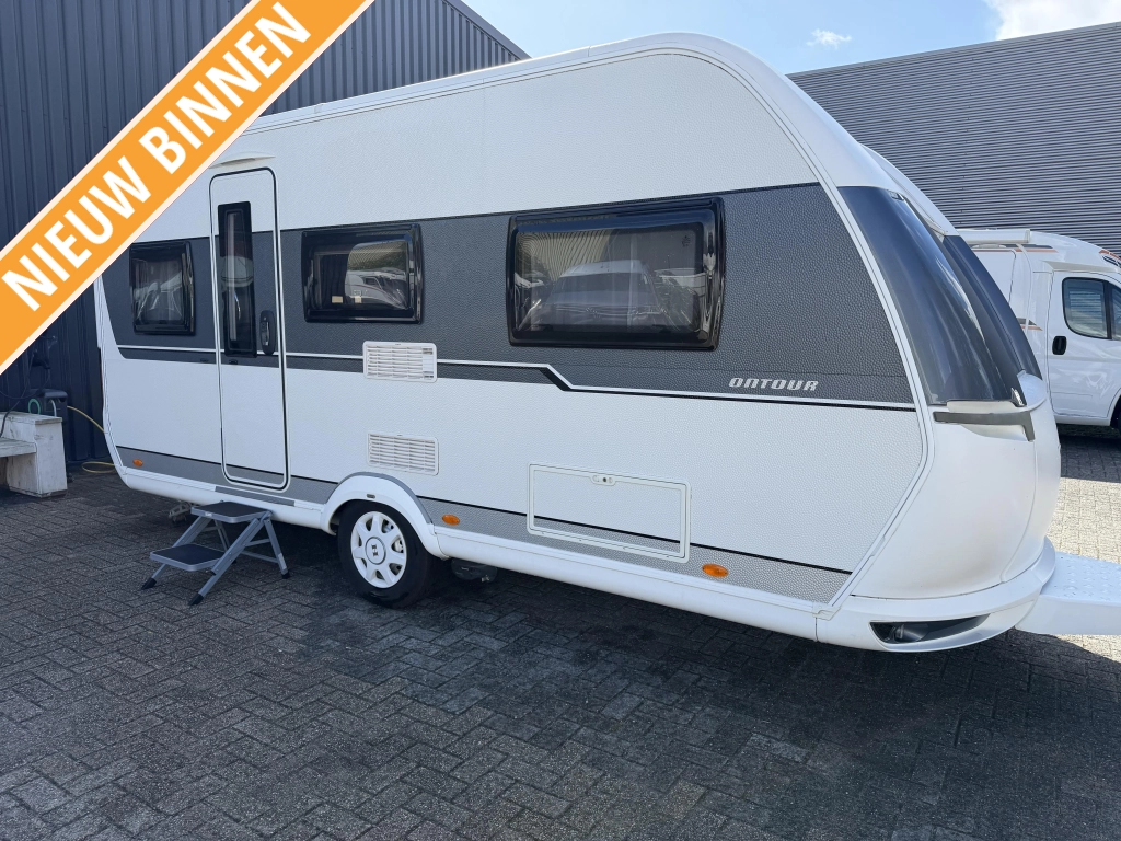 Hobby On Tour 470 UL Met omver en voortent