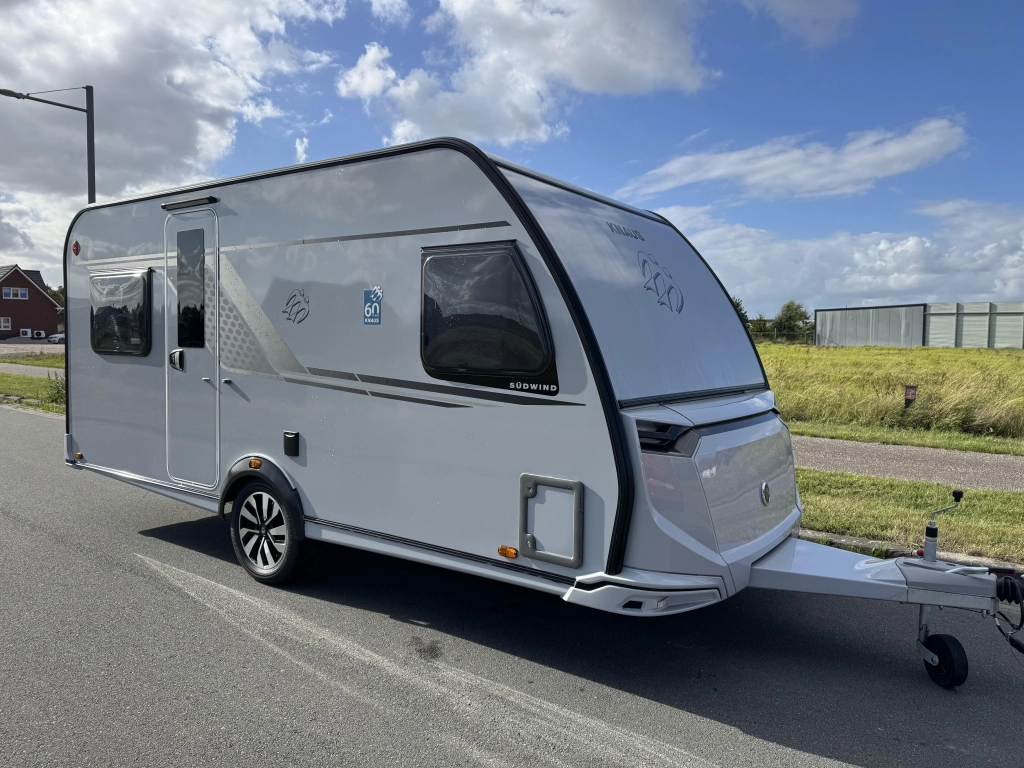 Knaus Sudwind 60 Years 450 FU