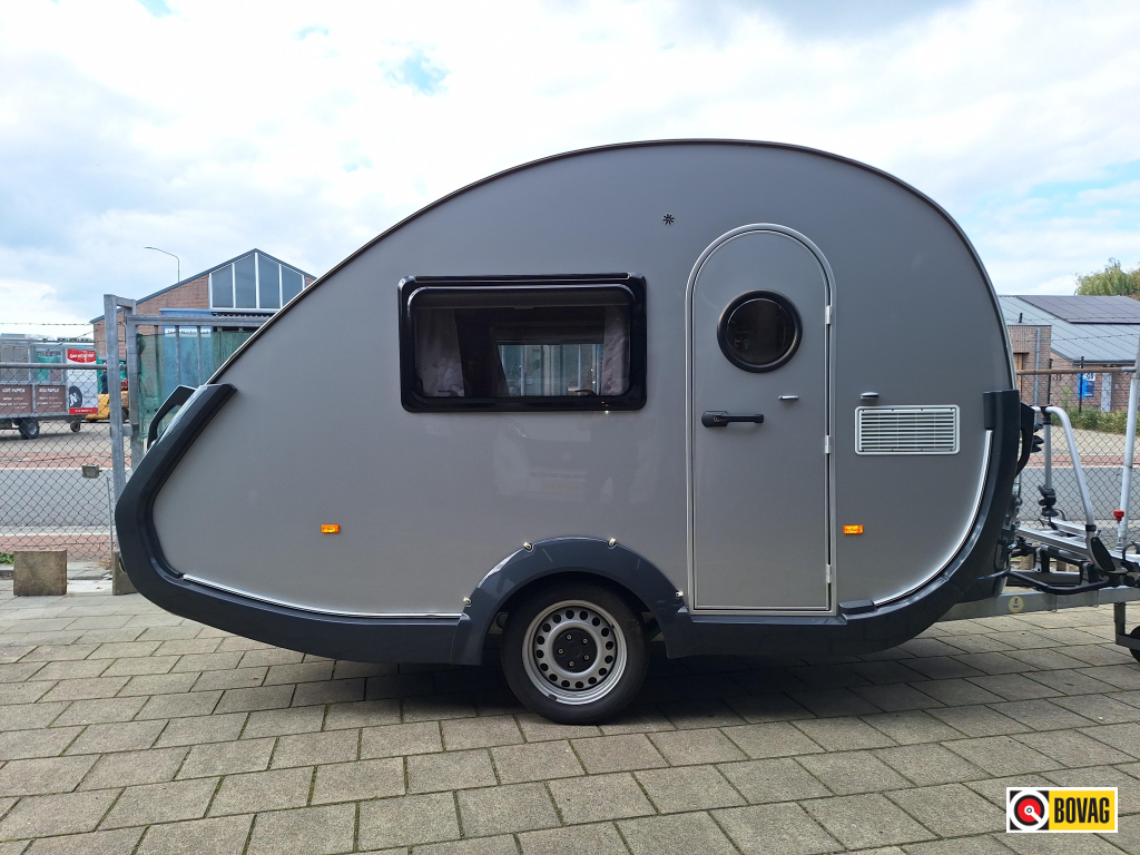 T@B Basic 320 MET LUIFEL EN FIETSDRAGER