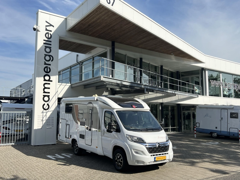 Bürstner Harmony ENKELE BEDDEN + RONDZIT