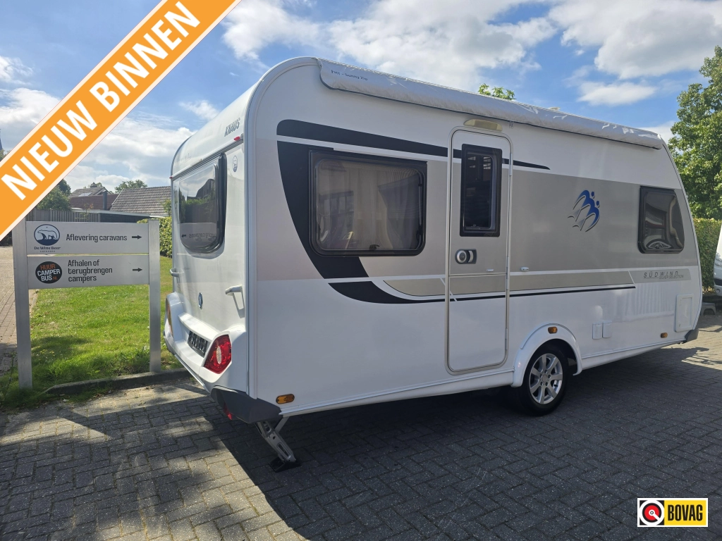 Knaus Sudwind Silver Selection 450 FU met mover, tent en luifel
