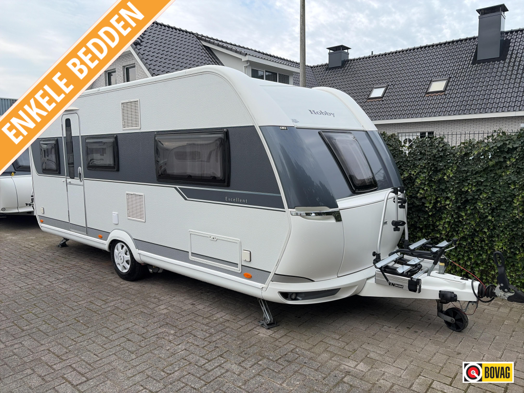 Hobby Excellent 495 UL Mover/Voortent/Fietsdr.