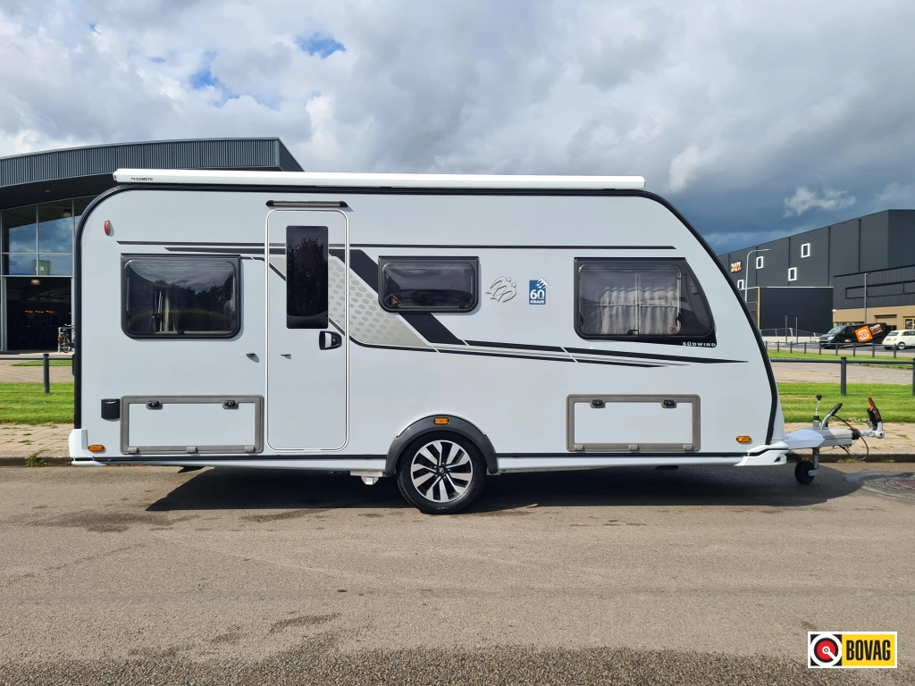 Knaus Sudwind 60 Years 460 EU