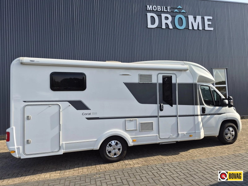 Adria Coral Axess 670 SC Queensbed, fietsdrager