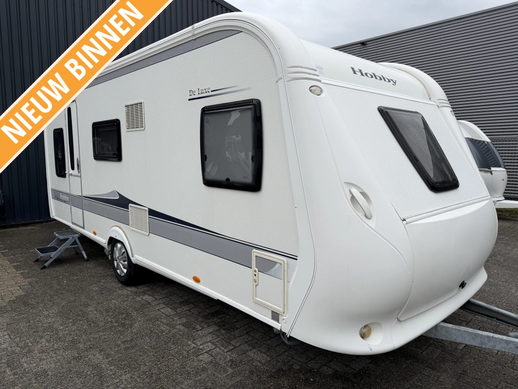 Hobby De Luxe 540 KMFE Met mover en voortent