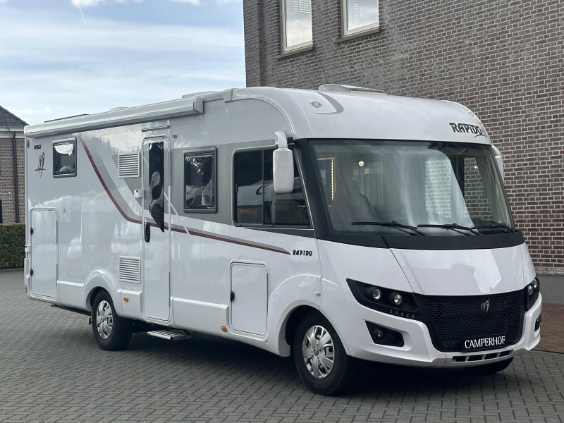 Rapido 896 F geen hefbed dakairco 4,4T