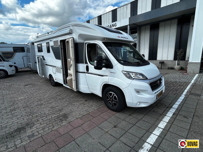 Adria Matrix Plus 670 SL Standkachel, fietsdrager